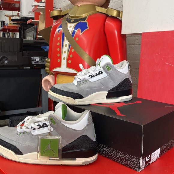 Jordan 3 Retro Chlorophyll 2018 main image 5